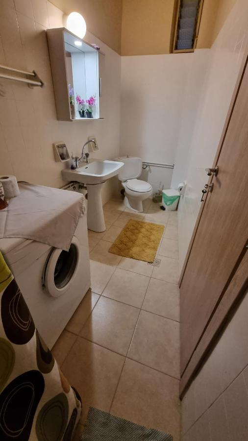 Leonidas Private Apartment In スパルティ エクステリア 写真