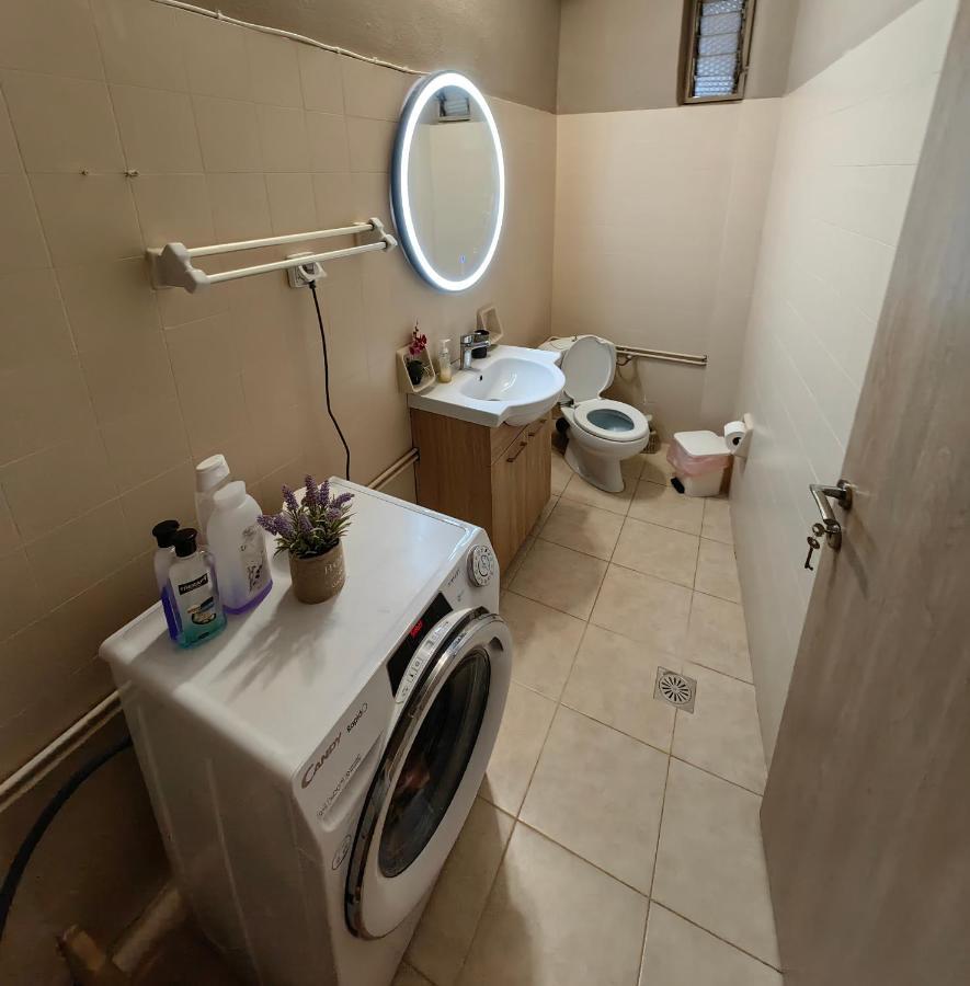 Leonidas Private Apartment In スパルティ エクステリア 写真